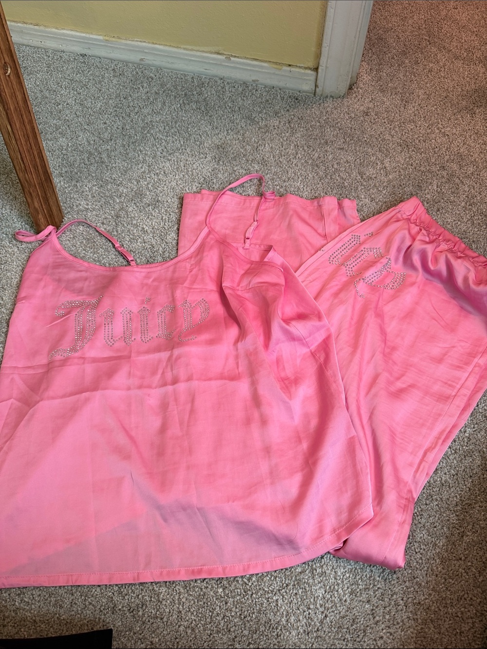 Juicy Couture Pink Rhinestone Camisole and Lounge Pants